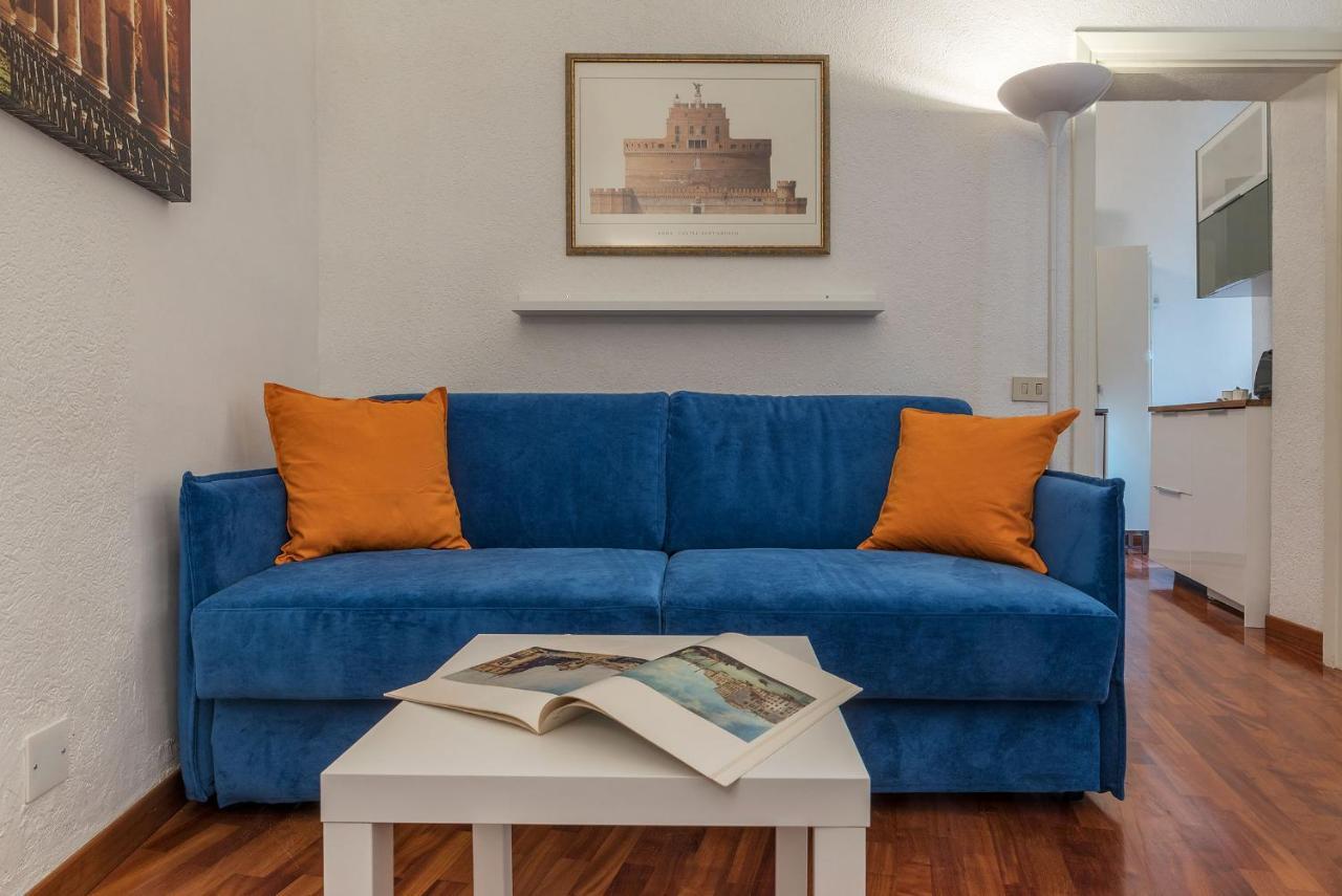 Cs Piazza Venezia Apartment Рим Екстериор снимка